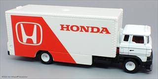 White - Honda Diorama